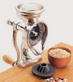 Otto's - Cookware Spaetlze Makers, Poppy Seed Grinder, Goulash